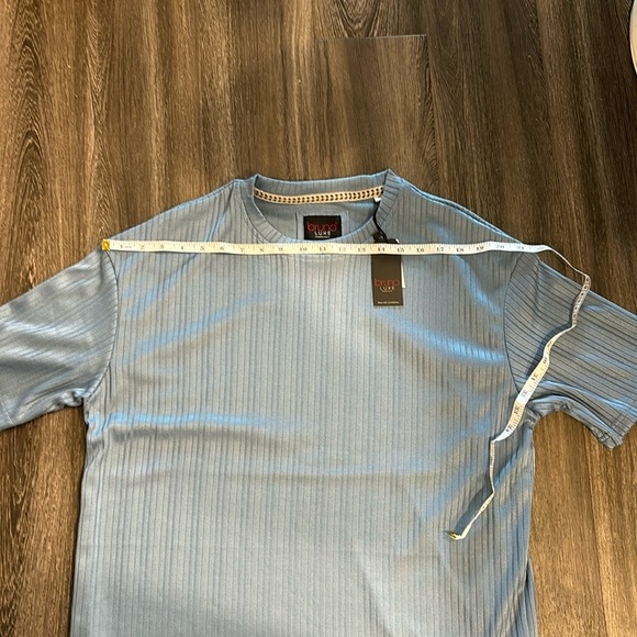 Men's Bruno Luxe Vertical Striped Blue NWT
Short Sleeved T-Shirt Size Me… - Picture 7 of 10